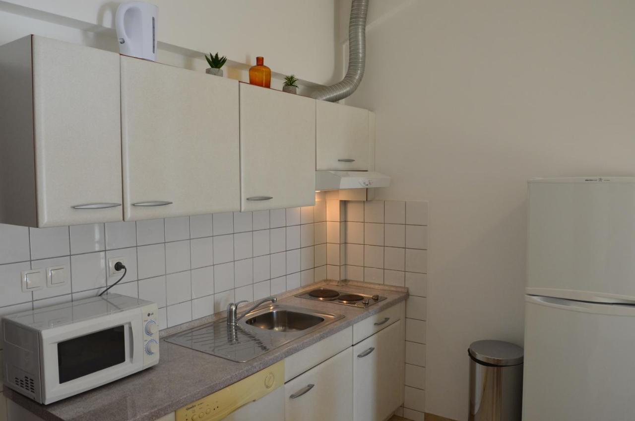 Apartments Pirovcanka Pirovac Szoba fotó