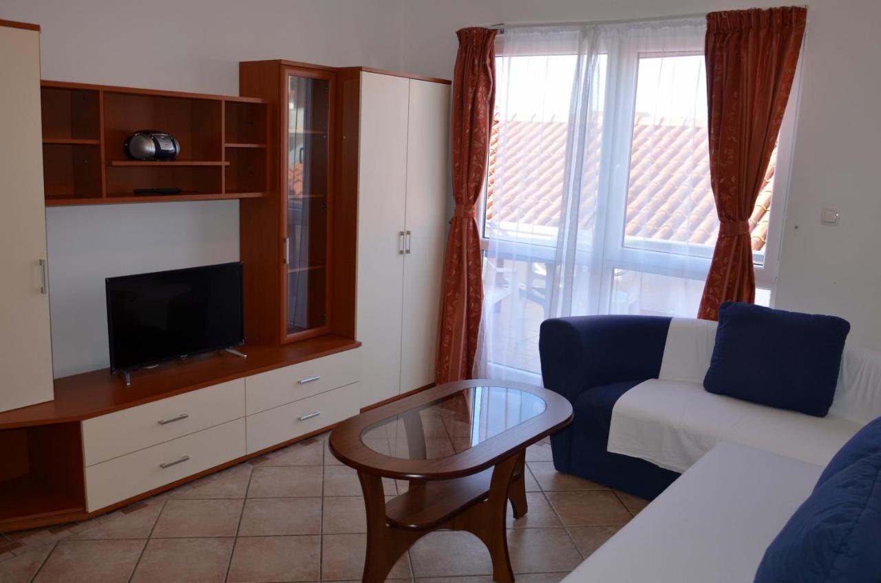 Apartments Pirovcanka Pirovac Kültér fotó